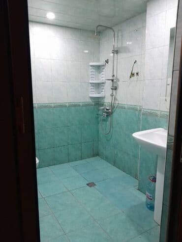 gunluk kiraye ev: Razin,Akkord yaşayış kompleksində,1 otaqlı,təmirli,əşyalı mənzil — 4