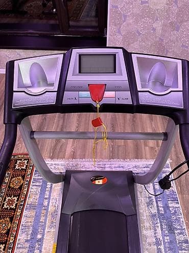 İdman və istirahət: HIITUP Sports Canada qaçış trenajoru - Elektrikli qaçış yoludur; ön — 2