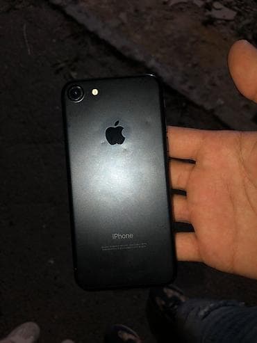 iphone 7 2013: IPhone 7, Qara, Barmaq izi — 5