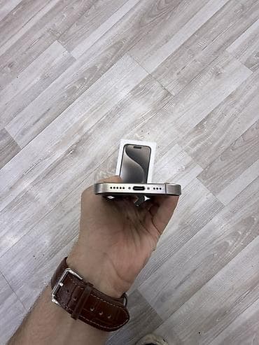 iphona: IPhone 15 Pro, 256 GB, Space Gray, Face ID — 5