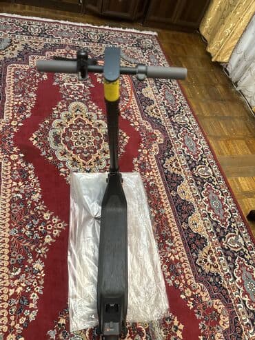 elektron skutor: Əla vəziyyətdədir,alındığı 1 ay təzə olub təcili pul lazım olduğu üçün — 3