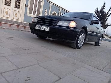 mercedes ucuz: Mercedes-Benz CL 220: 2.2 l | 1998 il Sedan — 2