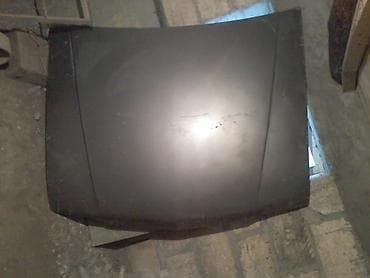 Avtomobil kapotu satilir ucuz qiymete,deqiq bilmirem hansi