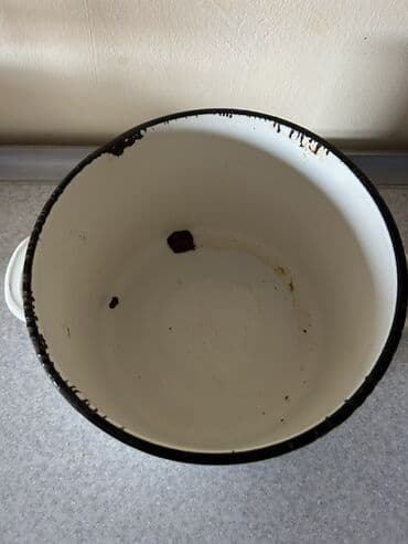 Mətbəx plitəsi və soba təmiri: Emallı qazan – qapaqlı - Material: klassik emal örtüklü metal - Rəng — 2