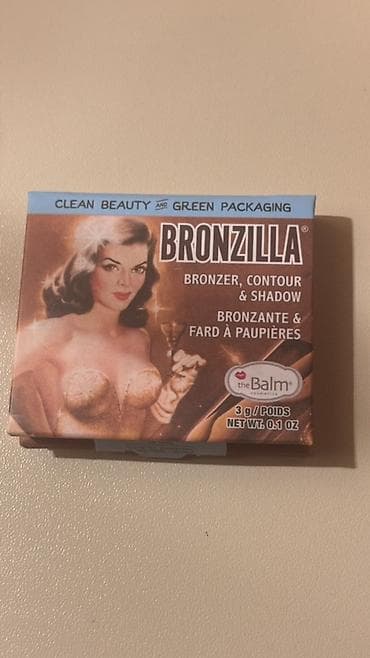 Bir defe istifade olunub TheBalm Bronzilla – bronzer, kontur və kölgə