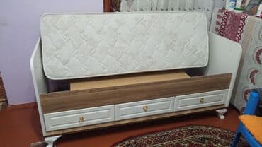 Çarpayılar: Təknəfərlik çarpayı, Bazasız, Matras ilə, Siyirməli — 4