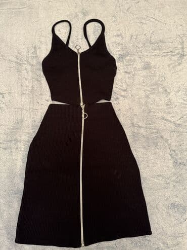 детские школьные костюмы: 1nci korsetlidi 40azn 1defe geyilib. 2ci 20azn 3cu 5azn — 2