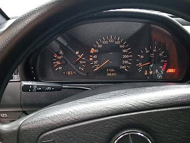 mercedes vito: Mercedes-Benz C 180: 1.8 l | 1999 il Sedan — 9