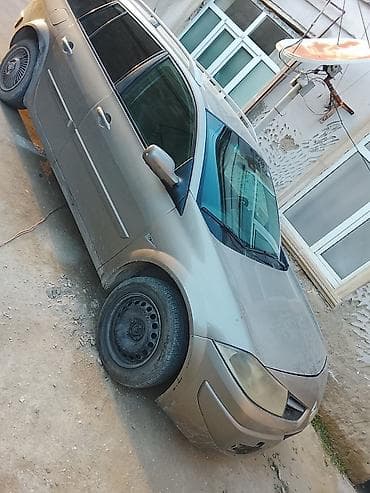 Renault Megane: 1.5 l | Universal