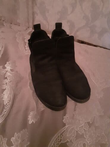 kişi üçün çimərlik ayaqqabısı: Kişi ayaqqabıları dəsti 4cutdu razmerler 40 hamisi bir yerde satilir — 3