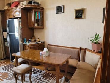 20 yanvarda 2 otaqli evler: 3 otaqlı, Yeni tikili, m. Xalqlar Dostluğu, 120 kv. m — 6