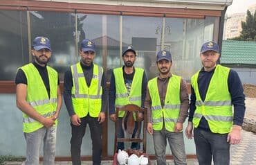 самовывоз строительного мусора: WORK MAN – tikinti və təmir briqadası Xidmətlər: - Mənzil, həyət evi — 2