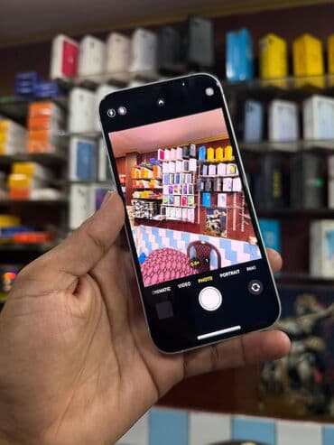 3 kameralı videoregistrator: IPhone 13, 128 GB, Ağ, Face ID — 8