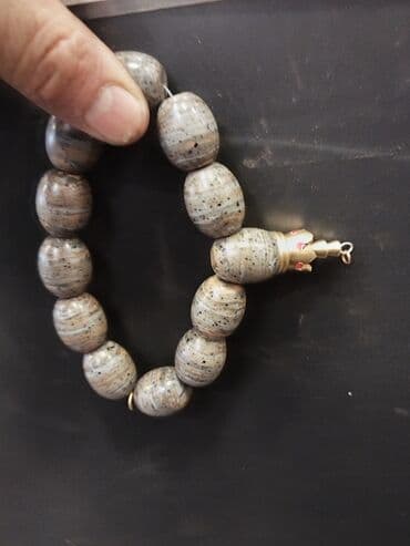 ayetel kursi qolbaq: El işi tasbeh.xususi daşlarla hazırlanıb .karonası var bronzodan — 2