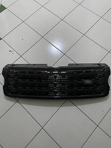 Радиаторы: Land Rover radiator barmaqlığı (ön panjur) - Rəng: parlaq qara (gloss — 1