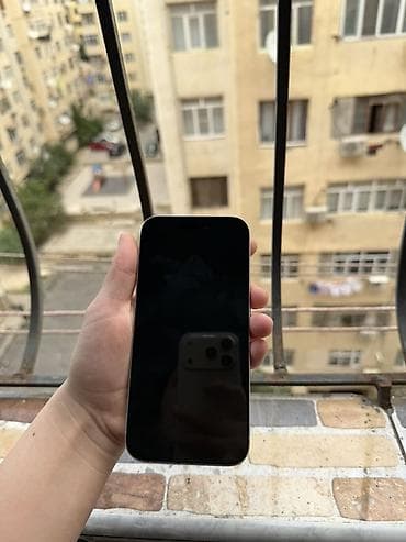 samsung a31 128: IPhone 17 Pro, Gümüşü, Simsiz şarj — 2