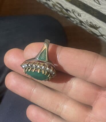 tek qaş üzükler: Üzük, Zümrüd — 2