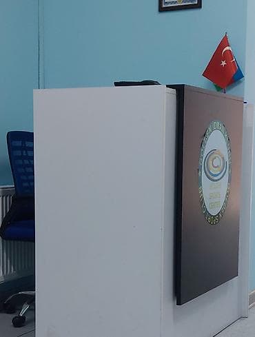 jurnali masa: Resepsiyon masası. Az istifadə olunub təzədən seçilmir. - Material — 1