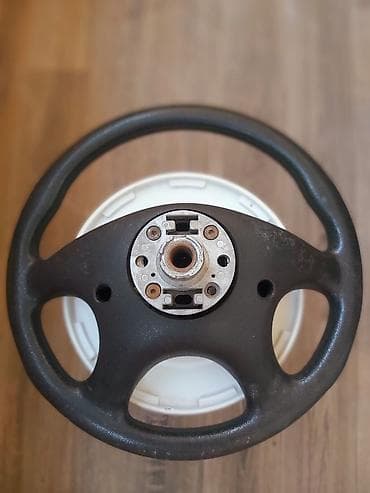 buggy: Opel Astra sükan - Material: qara teksturalı poliuretan/deri tərzində — 2