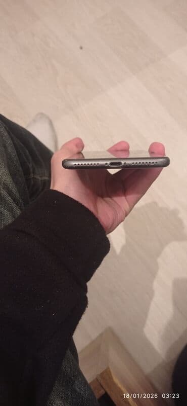 irşad iphone 8: IPhone 8 Plus, 64 GB, Qara, Barmaq izi, Simsiz şarj — 5