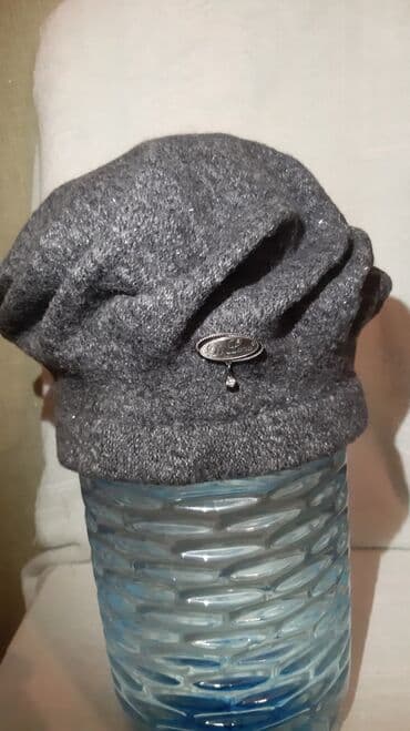 Digər qadın geyimləri: DiLana qadın bereti - Material: 100% yun (etiketdə göstərilib) - — 1