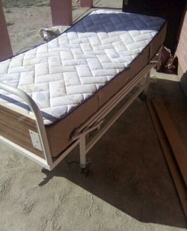 tek carpayılar: Tibbi/əlaqədar xəstəxana çarpayısı – tək nəfərlik, metal karkaslı — 4