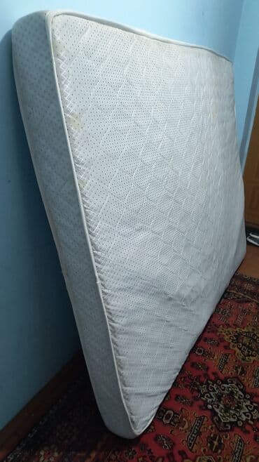 yazı masası ikinci əl: İşlənmiş, Ortopedik matras, İki nəfərlik — 1