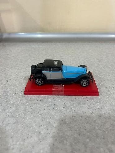mini disk: Kolleksiya üçün retro üslubda oyuncaq avtomobil modeli - Korpus: mavi — 4