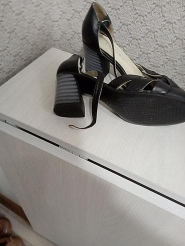 Tuflilər: Tuflilər, Ölçü: 38, rəng - Qara, Yeni — 2