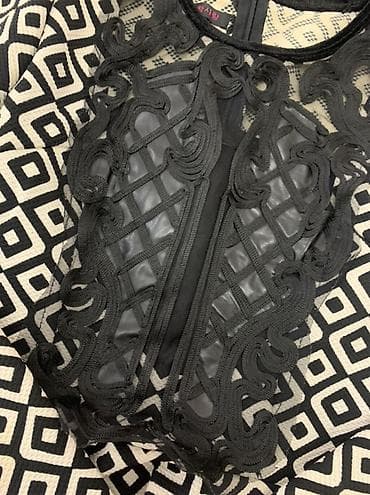 tulum paltar: Qadın bluzu – qrafik naxışlı, dekorativ aplike detallı…. - — 2