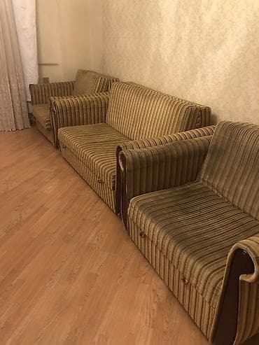3 parçalı yumşaq mebel dəsti - Tərkib: 1 ədəd divan (2-3 nəfərlik) + — 4