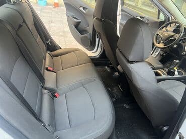 cruze diffuser: Chevrolet Cruze: 1.4 l | 2018 il 77000 km Sedan — 28