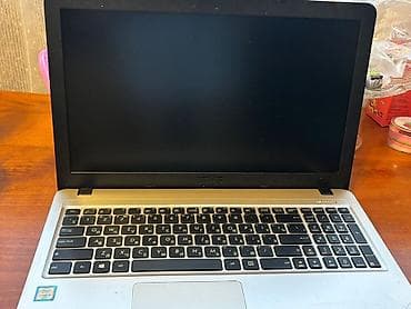 mikro: ASUS noutbuk - Model: ASUS (15.6" ekran) - Prosessor: Intel Core i3 — 1