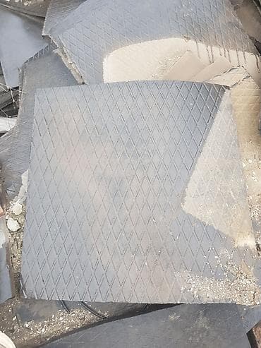 Строительные леса: Rezin döşəmə vərəqləri – romb fakturalı, sürüşməyə qarşı səth. Məhsul — 3