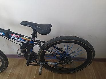 summa velosiped: Dağ və şəhər sürüşləri üçün uyğun, sport üslublu velosiped. Əsas — 3
