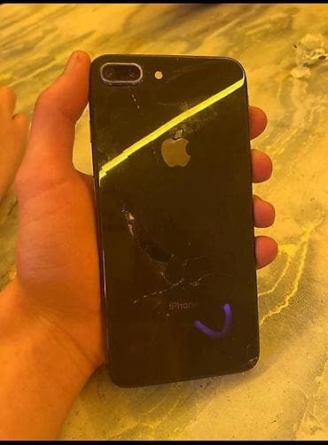 iphone 16 e: IPhone 8 Plus, 64 GB, Qara, Qırıq — 2