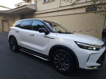 bmw 2 серия m240i xdrive: BAIC X7 – 5 nəfərlik şəhər/krossover SUV Xüsusiyyətlər: - Korpusu: ağ — 8