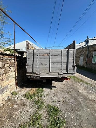 Транспорт: ГАЗ 1995 г., мотор 2.4 л, Борт, Б/у — 3