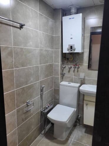 ev kirayesi bakida: Yasamal rayonu,İnşaatçılar metrosunun 2dəqiqəliyində 5mərtəbəli — 8