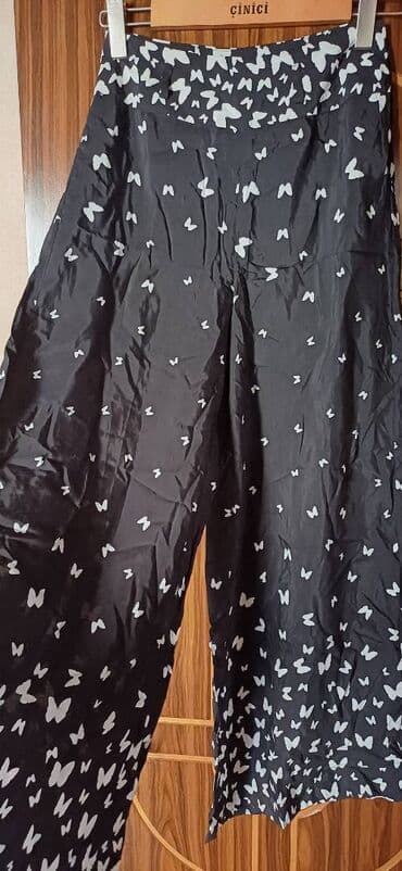 string alt paltarı: 36 razmer.Material viskoz — 1