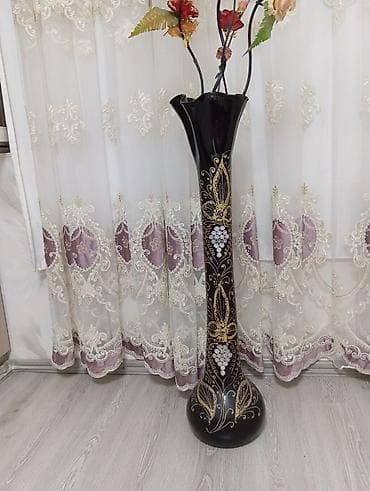 bagema güldan: Bir vaza, Keramika — 10
