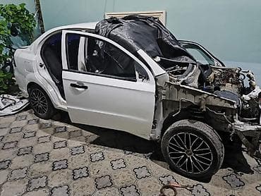 bmw e39 qapı: Hyundai elantra 2011-2015 sedan. Kia rio 2011-2017 model sedan — 3