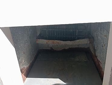 vitrini: Mağaza vitrini – soyuducu vitrin (şüşəli, qırmızı-ağ dizayn) - Ön və — 3