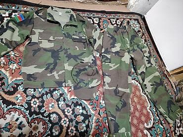 uşaqlar üçün hərbi geyim: Uşaq üçün kamuflyaj dəsti Tərkib: - 3 hissə: gödəkcə, şalvar və kepka — 2