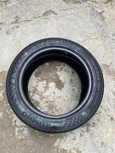 qazel diski: İşlənmiş Şin Kumho 255 / 45 / R 18 — 2