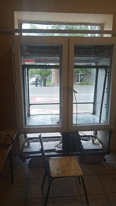 şkaf soyuducular: Vitrinli pəncərə tipli soyuducu vitrin - Ön tərəfi iki bölməli şüşə — 1