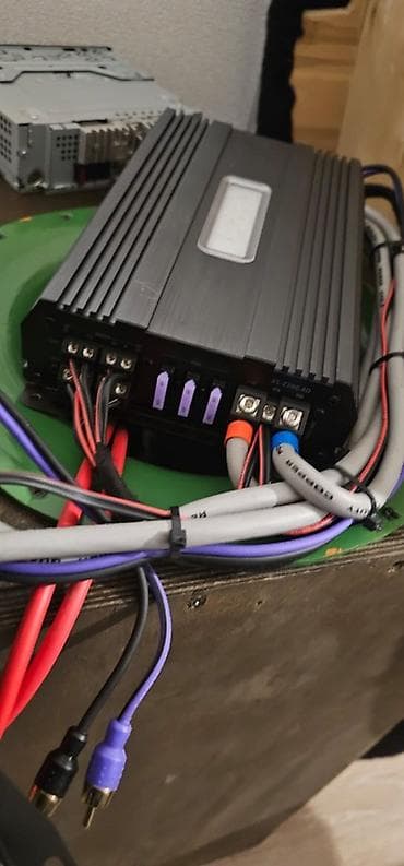 elektrik su qizdirici: Maşın üçün tam audio sistemi satılır. 10 gün olar təzə yıgdırmışam — 10