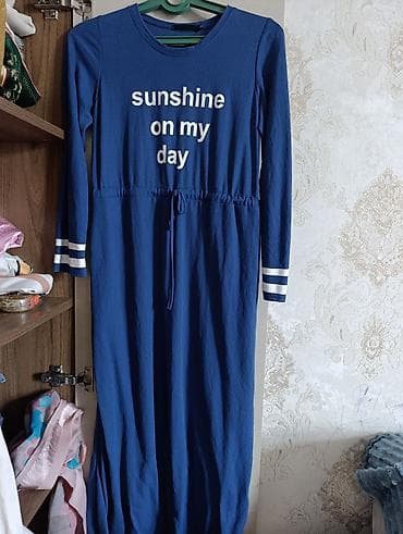 qolsuz: Qadın geyim dəsti – 3 məhsul 1) Açıq bej rəngli yüngül — 3