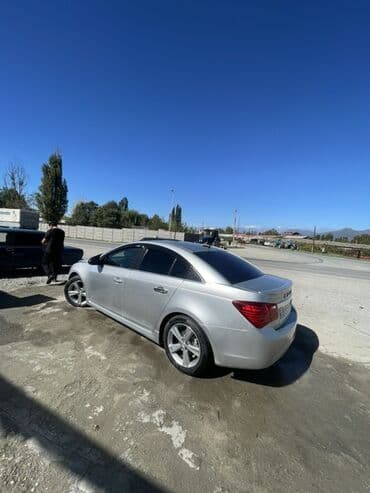 mercedes disk teker type 1 per page 40: Chevrolet Cruze: 1.4 l | 2014 il 170 km Sedan — 4