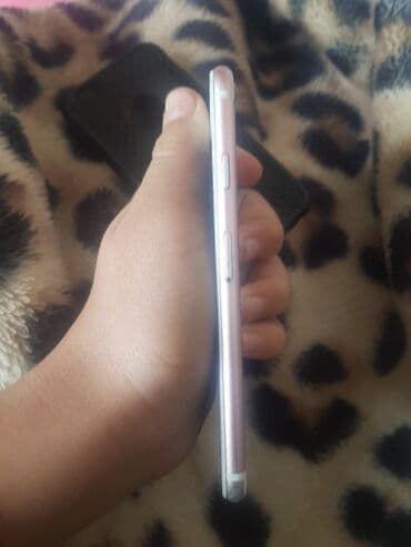 iphone 6 satın al: IPhone 6s, 64 GB, Rose Gold, Barmaq izi — 5